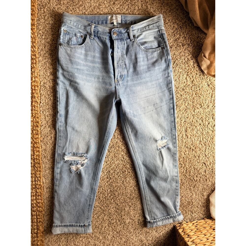 Twelve blue denim cuffed baggy jeans 28